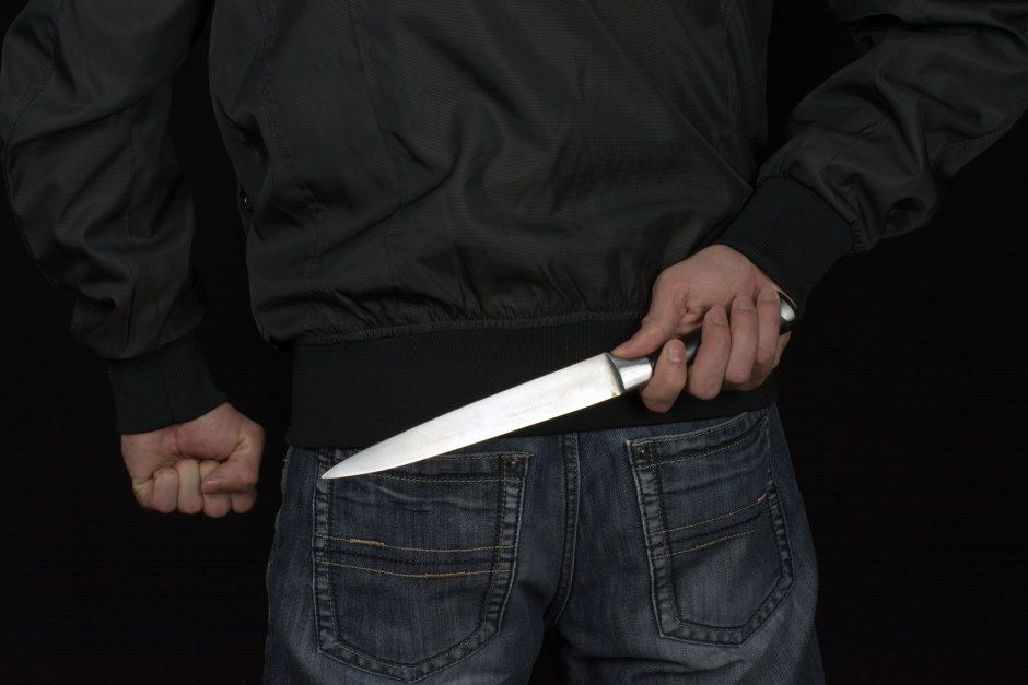 Zaatakował policjanta nożem - grozi mu dożywocie