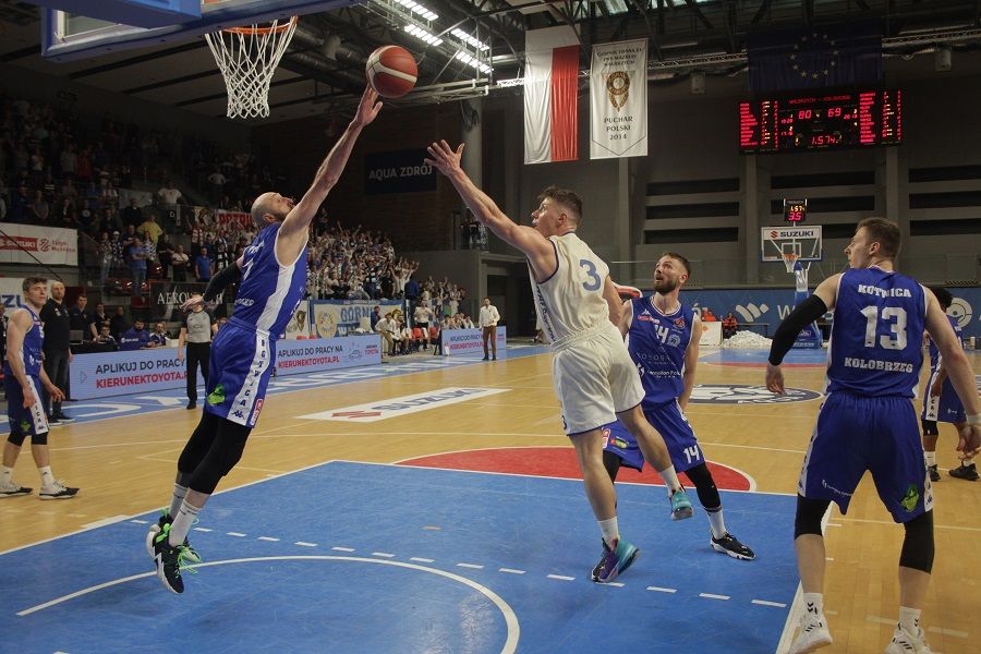 Koszykówka: Górnik wygrał z Kotwicą w 1. meczu Półfinału Play-Off