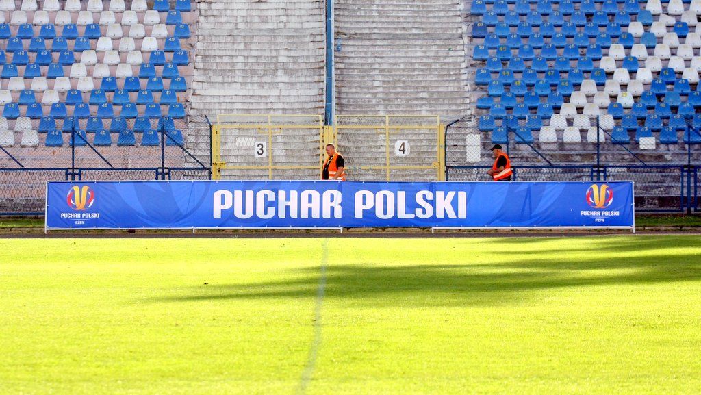 Puchar Polski: rzuty karne zadecydowały o awansie akademiczek