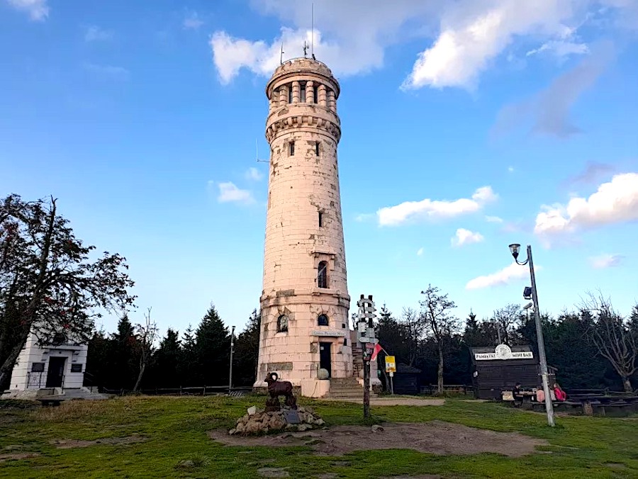 Wieża na Wielkiej Sowie w remoncie - nieczynna przez dwa lata