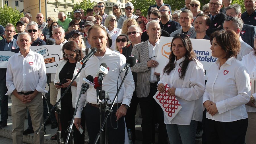Nitras i Gasiuk-Pihowicz w Wałbrzychu: ''Białoruś też była demokratyczna''