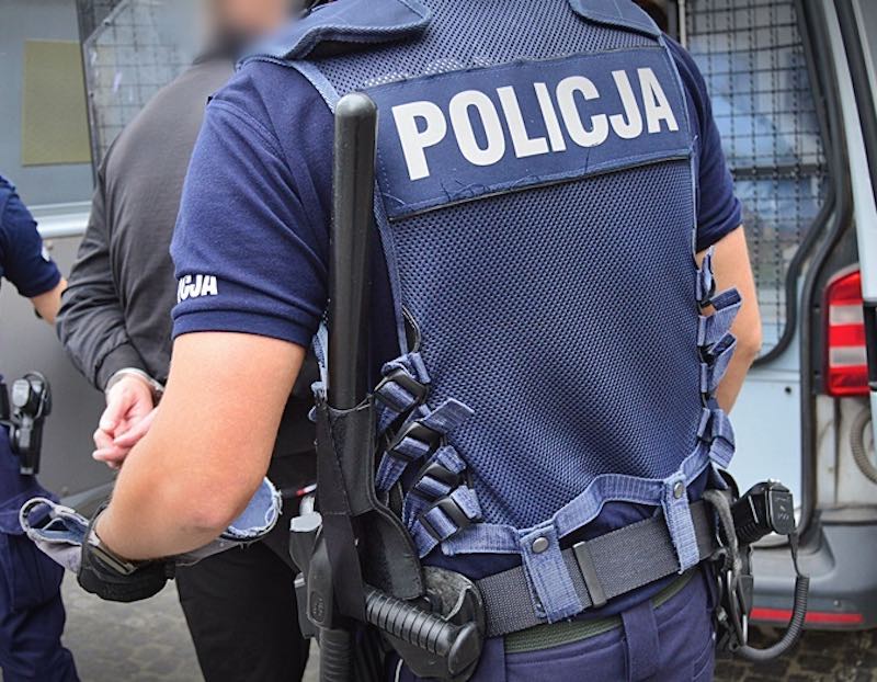 Wałbrzych: policja zatrzymała 9 poszukiwanych osób